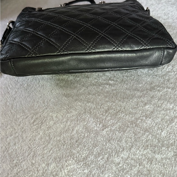 Marc Jacobs | Quilted Crossbody Ipad Bag - Picture 9 of 15